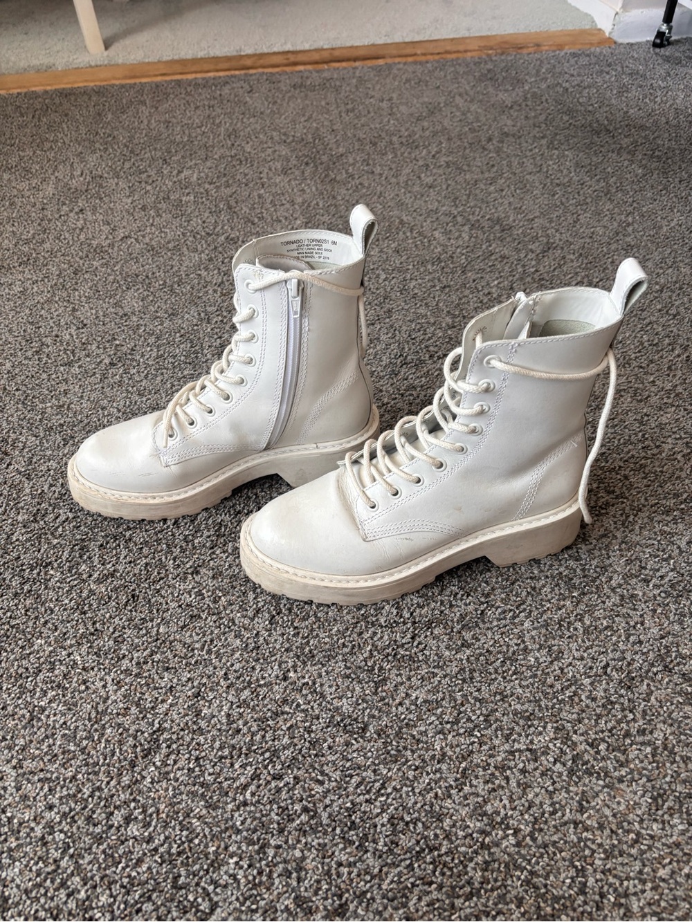 Steve Madden Cream Lace-Up Combat Boots